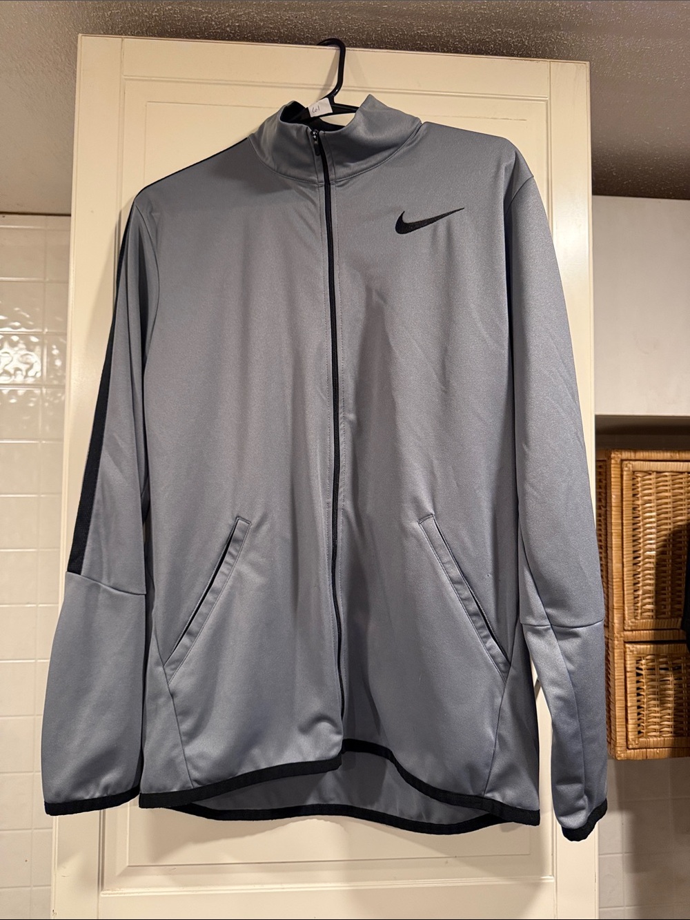Nike Men's Gray Full-Zip Track Jacket size medium 7:28